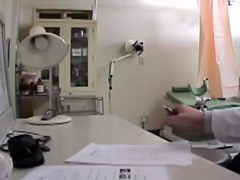 Beautiful Japanese babe came to doctor for a pussy exam