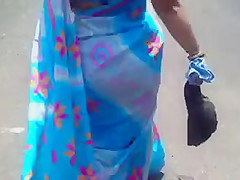 Indian Aunty Ass in Saree