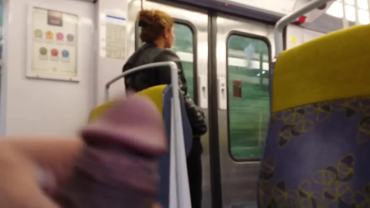 sex voyeur dans le train
