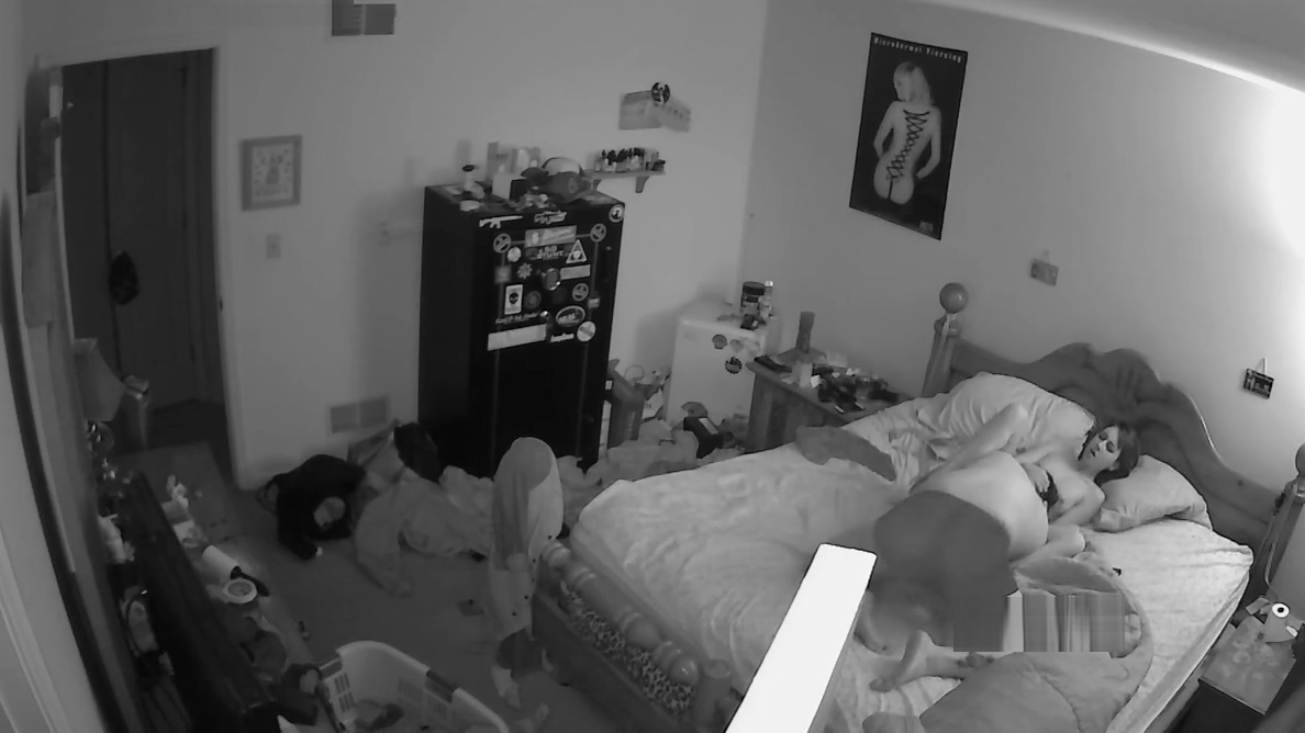 Hot Couple fucking in Bedroom HACKING CAM foto