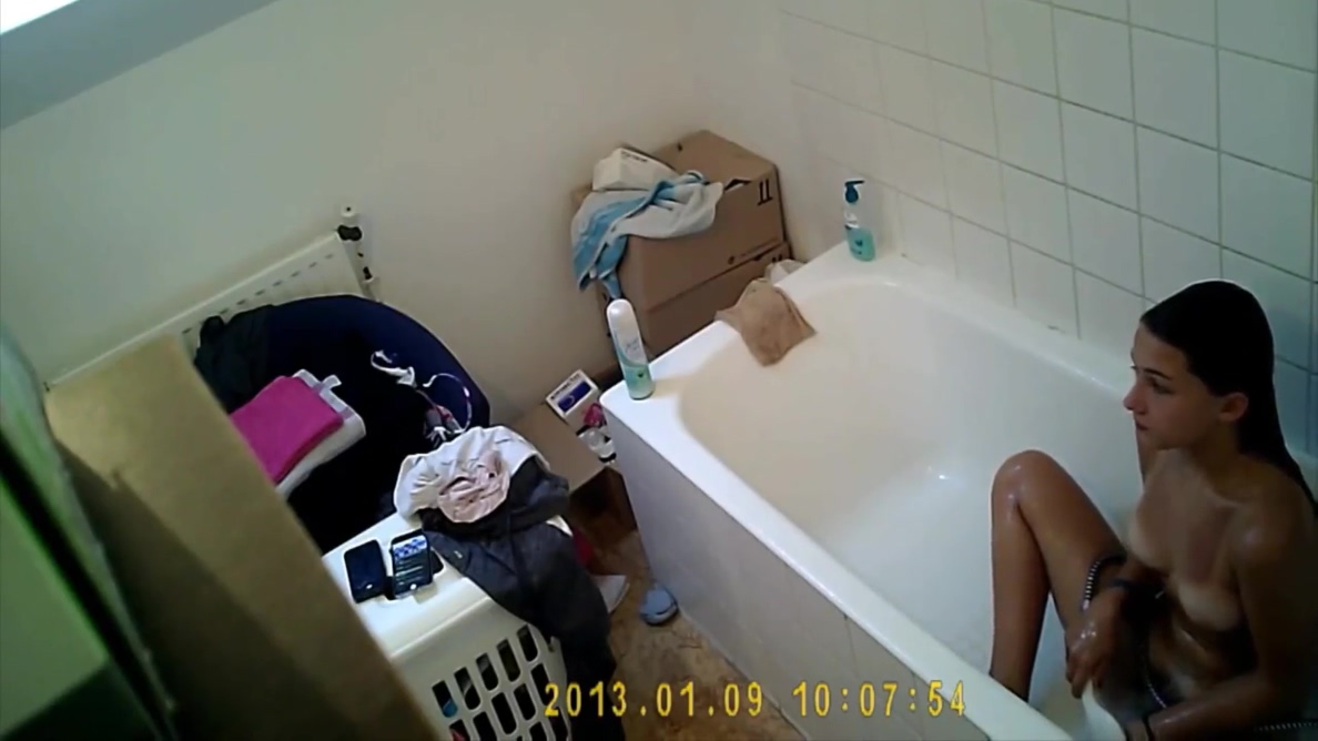 girl masturbating in shower voyeur