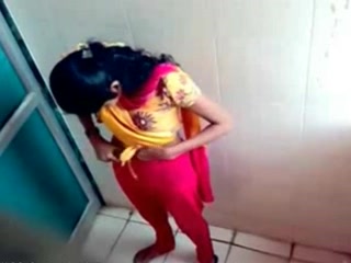 Bangla desi Dhaka Hostel Girls Hidden Cam in Toilet HQ